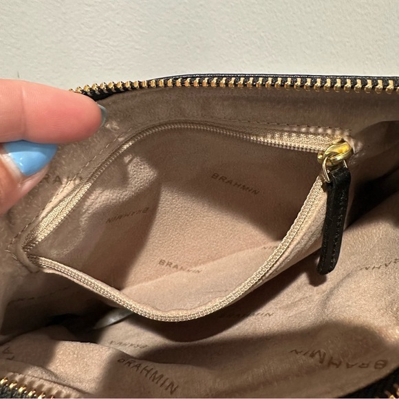 Brahmin Large Black Smooth Leather Gold Hardware Suede Interior Wristlet